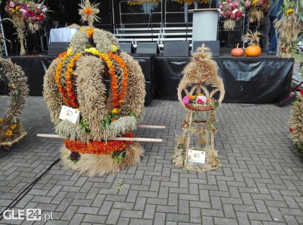 Dożynki Powiatowe w Charbrowie