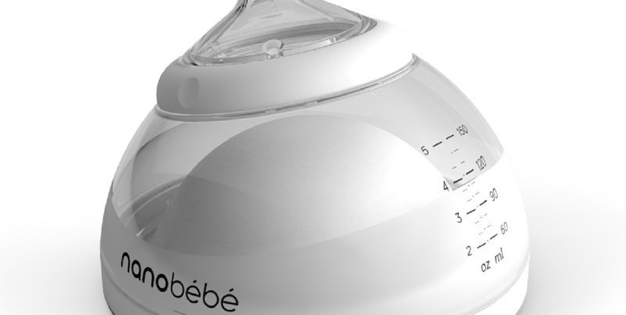 Smoczek uspokajający imitujący pierś 