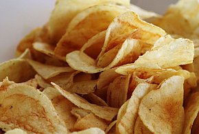 Chipsy Lay’s znikają z półek. W tej partii wykryto niebezpieczne substancje-16413