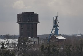 Pięcioletnie urlopy i nawet 170 tys. zł odprawy. Zmiany dla dużej grupy-16878