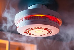 Rewolucja w przepisach pożarowych. Nowe obowiązki dla właścicieli domów i firm-17149