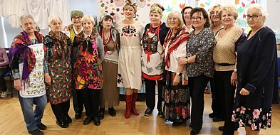 Bal Seniora w klimacie wiejskiej potańcówki-17219