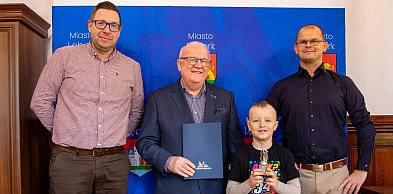 Srebrny „Orkiestrowy Chłopiec” trafił do zwycięzcy aukcji WOŚP