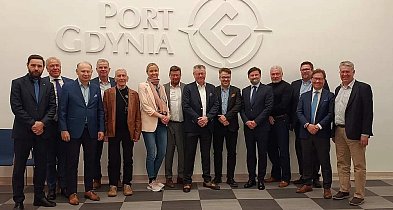 Bezpieczeństwo i rozwój portów w centrum rozmów