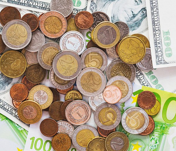 Koniec znanego kantoru internetowego. Co z poszkodowanymi po upadłości?-17140