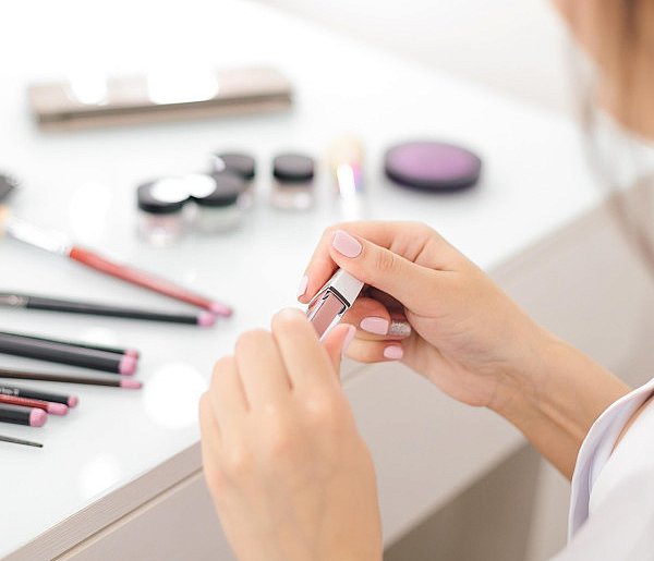 Nie używaj tych kosmetyków. GIS ostrzega przed produktami-17333