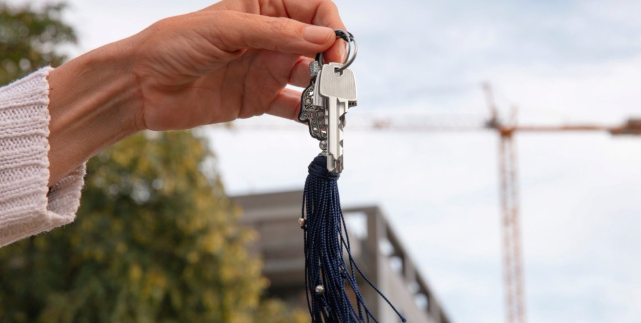 Zgubione klucze do mieszkania? Dowiedz się, kiedy wystarczy dorobienie kopii, a ki